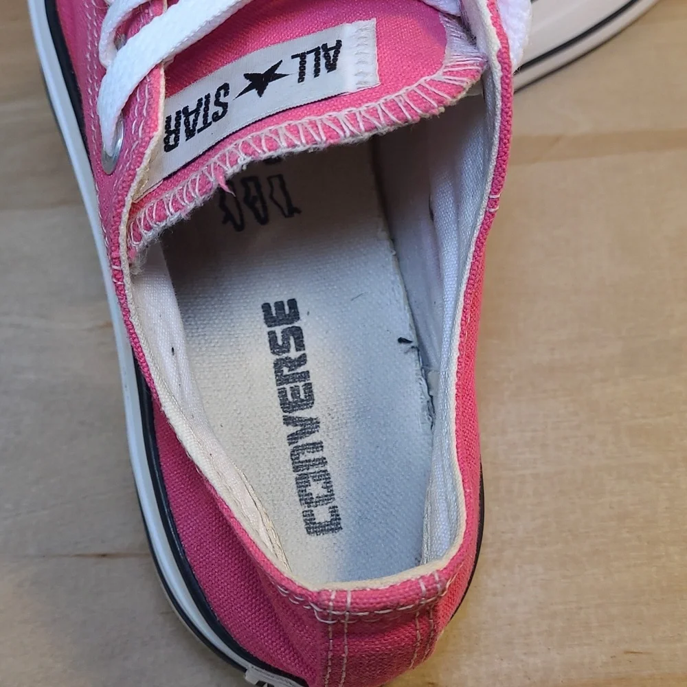 Converse Women's Pink Sneakers - Picture 9 of 10